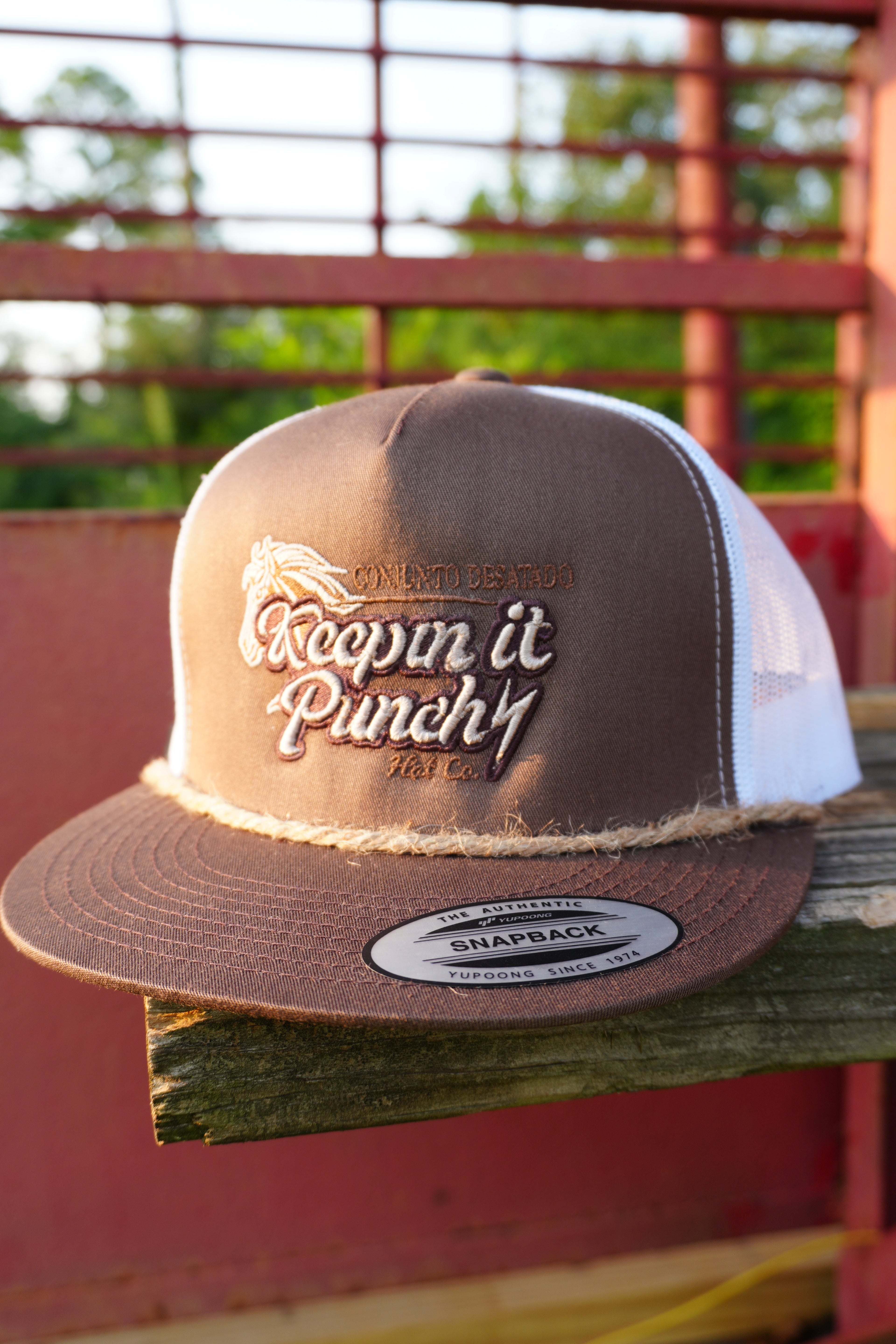 Keepin It Punchy X Conjunto Desatado (Punchy Edition)